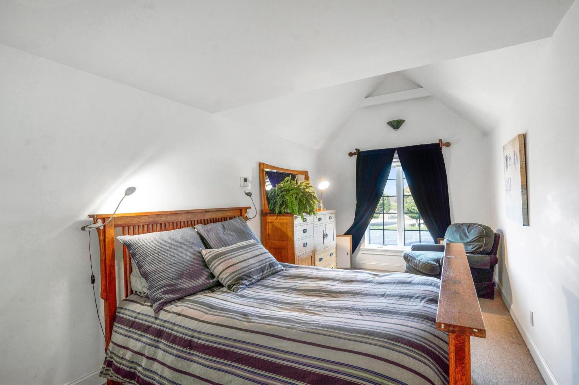 Large Modern North Fork Barn:Vineyards In Backyard, Harbes Farms Villa Mattituck Eksteriør bilde